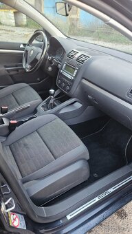 VW Golf V 1.6 i 75kw - 11