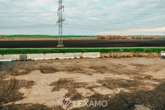 Pronájem komerčního pozemku, 8000 m2 - Měnín, ev.č. 00255 - 11