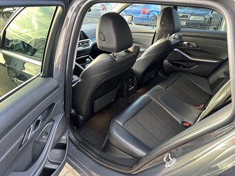 BMW Řada 3 G21 330i 190kW INDIVIDUAL AUT - 11