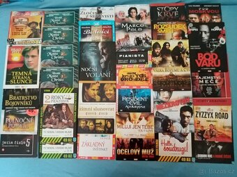 Stovky orig.DVD v pošetkách od 9 Kč - 11