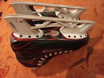 Brankářské brusle Bauer Vapor 1X, vel. EUR 44, 8,5D, (užší) - 11
