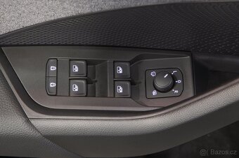 Škoda Octavia 4 Combi 2.0TDI DSG Facelift - Tovární záruka - 11