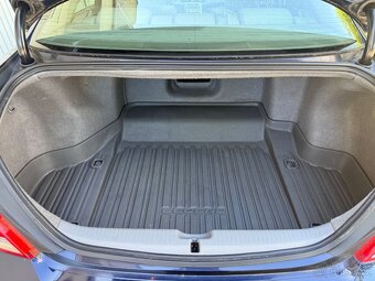 Honda Legend 3.5 V-tec 4x4 217kw Nová STK Plná výbava - 11