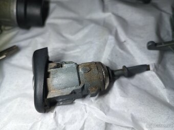 VW sada zámků vložek s klíčem originál - 11