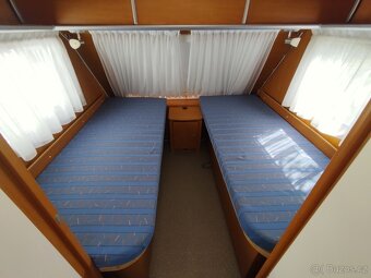 DETHLEFFS Tourist č.226. Rok 2007.1100kg.Pevné postele - 11