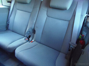 Jeep Commander 3.7 4x4 7 míst LPG TOP cena - 11