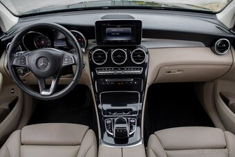 Mercedes-Benz GLC SUV 220d 4MATIC A/T - 11