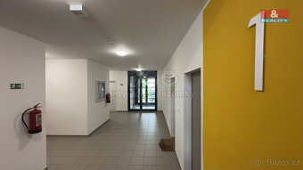 Pronájem bytu 3+1, 68 m², Praha, ul. Oty Bubeníčka - 11