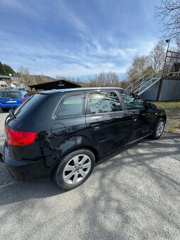 AUDI A3, 1,6 Sportback, rok 2006 - 11
