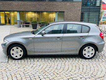 BMW Řada 1  2.0i 90KW MANUÁL SENZORY KLIMATIZACE - 11