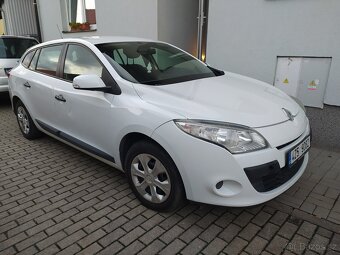Renault Megane kombi LPG benzín-plyn 2012 - 11