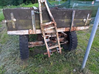 Vlek za traktor, vyklápěcí - 11
