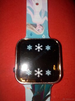 Prodam hodinky na ruku Frozen nove s vysackou a moc pekne - 11