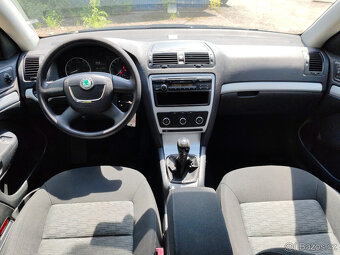 benzínová Škoda Octavia 2 Faceli 1.6 Mpi 115000km bez koroze - 11
