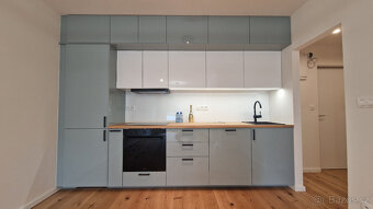 Pronájem bytu 2+kk 47 m² Žernovská, Praha 10 - Strašnice - 11