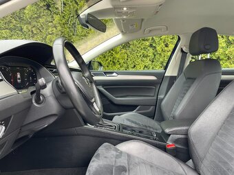 Volkswagen Passat 2.0 TSI 200kW DSG 4x4 HIGHLINE - 11
