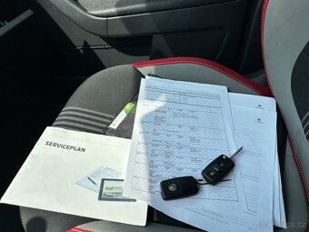 Škoda Yeti 2.0TDi DSG, PERFEKTNÍ STAV - 11