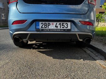 Volvo V40 D2, servis Volvo, nezávislé topení, panorama - 11