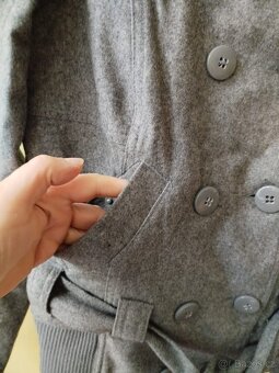 Dámský vlněný kabát/ bunda, velikost M - 11
