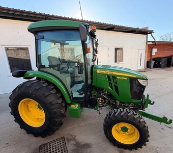 Malotraktor John Deere 4049R - TOP STAV - 11