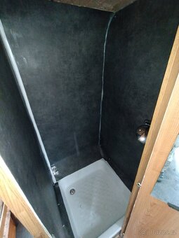 Bürstner, sprcha (bojler) - 11