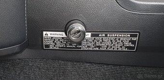 Toyota land cruiser - 11