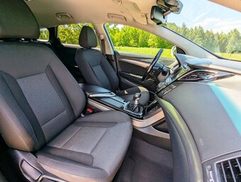 HYUNDAI i40 Combi 1.7CRDi 100kW, Business, 104712km, 2015 - 11
