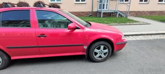 Škoda Octavia 1,6 benzin - 11