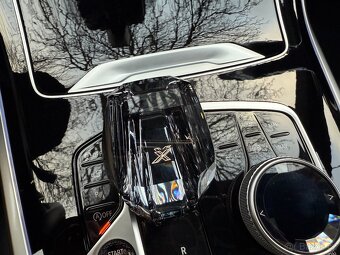 BMW X7 3.0 M50d DPBMW X7 3.0 MH, 7MÍST, TOP STAV, MAX VÝBAVA - 11