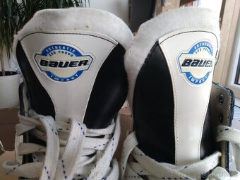 Brusle Bauer Impact 40 - 11