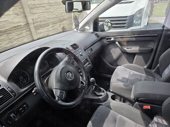 Volkswagen Touran 2.0 TDI 103kW - Klima,Xenony - 11