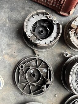 Predám brzdový štít s nápisom usable range JAWA 350 ČZ 175 - - 11