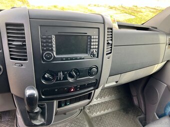 Velitelské hasičské vozidlo, Mercedes Sprinter 315 CDI - 11