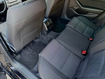 VOLKSWAGEN PASSAT B8 2.0 TDI 2015 MANUÁL - 11
