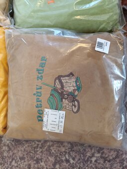 Polštář s výšivkou nový - 11