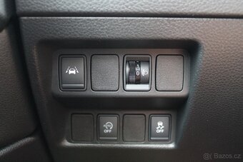 Nissan Qashqai 1.5dCi 81kW Led+Kamery360°+Keyless+Panorama - 11