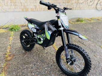 Elektrický pitbike Leramotors Rocket 1600W, skladem více bar - 11