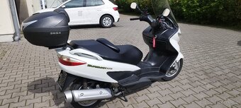 SUZUKI BURGMAN 125 - 11