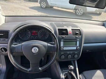 Volkswagen Golf 1.6i 75kW SPORTLINE - 11