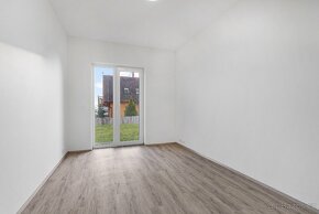 Prodej bytu 4+kk, 109m², pozemek 377m², Křížkový Újezdec - 11
