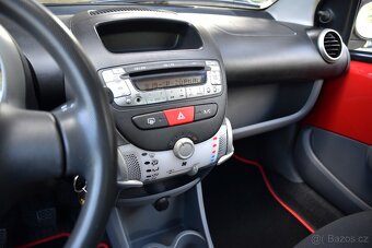 Toyota Aygo 1.0 VVT-i,SERVO,KLIMA,FACELIFT,2xSADA KOL,ČR - 11