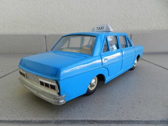 MERCEDES 250 - TAXI - ITES r. 1972 ČSSR - - 11