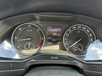 Skoda Superb 2017 - 11