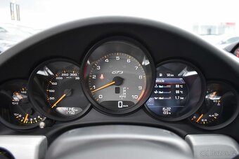 Porsche 991.2 GT3 PDK CLUBSPORT APPROVED DPH - 11