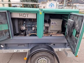 Prodám kamarádův naftový jednonápravový generátor-40kVA - 11