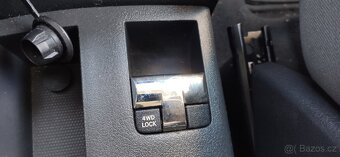 Jeep Compass 2.0 TDI PD 4x4 - 11