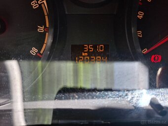Opel corsa D - 11