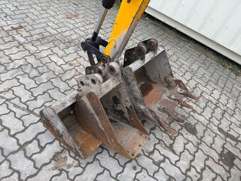 Prodám minibagr JCB 8026CTS - 11