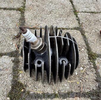 Jawa 50 pařez, pionýr - díly - 11