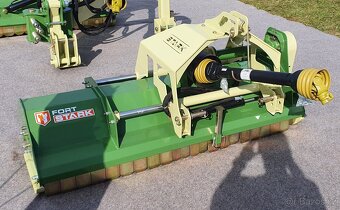 Mulčovač STARK pre traktor - 11